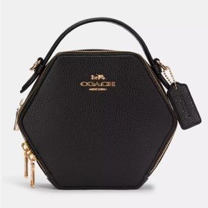BNWOT Coach Hexagonal Crossbody